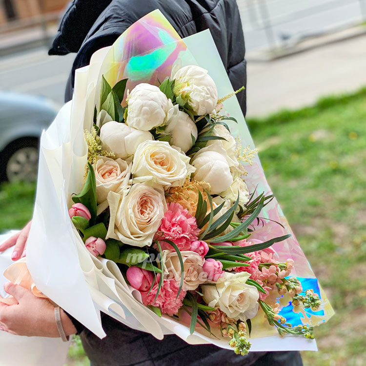 Букет «Стефания» (в руках)