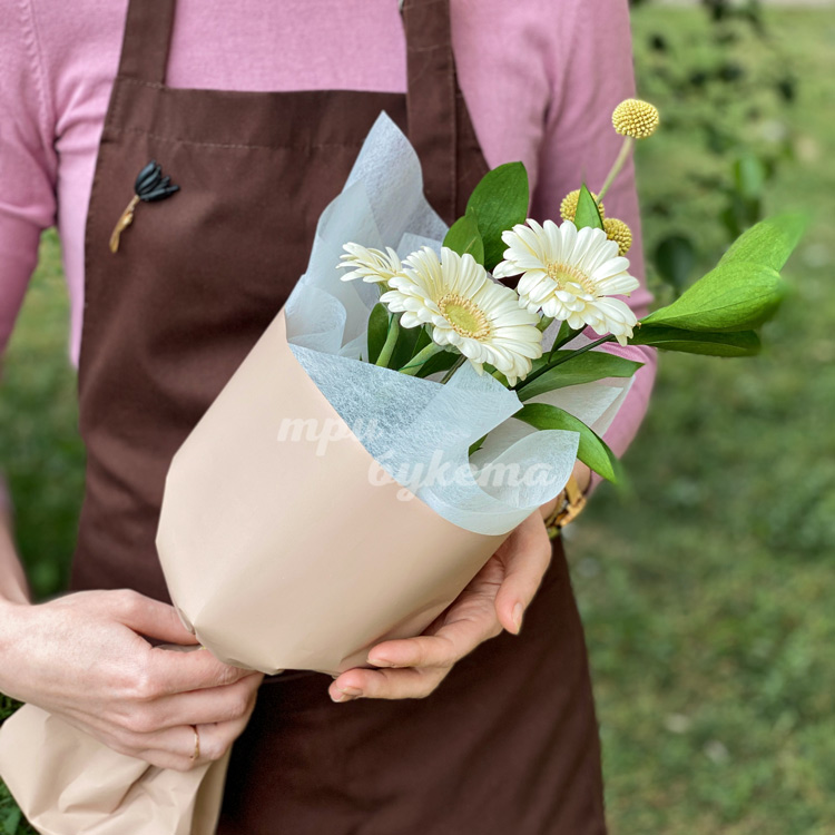 Мини-букет из гербер