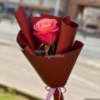 Мини-букет из розовой розы