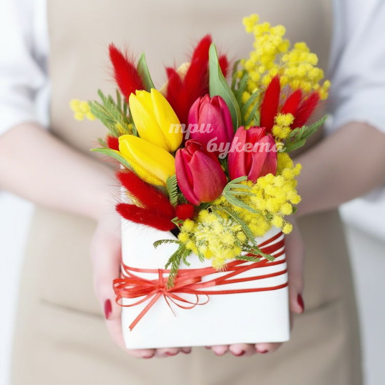 Мини-композиция из тюльпанов