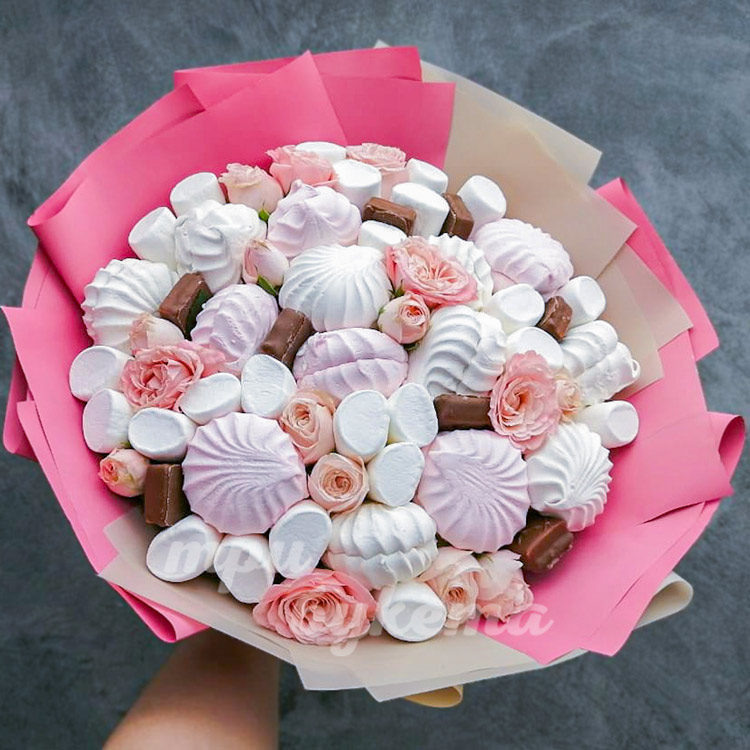 Букет из зефира и конфет