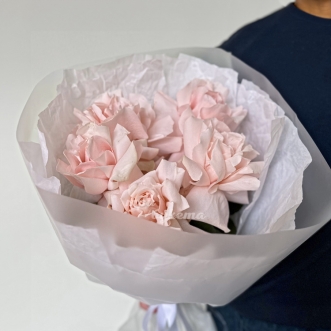 Монобукет нежно-розовых французских роз XS